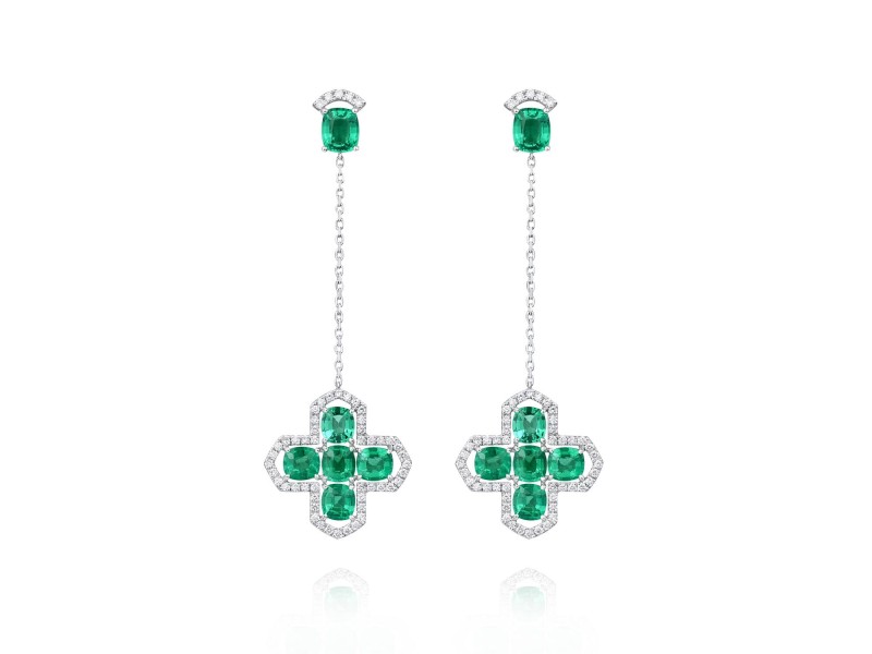 Earrings, 18-carat white gold with diamonds and emeralds
