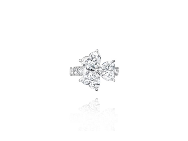 Kaff earring, 18-carat white gold with diamonds