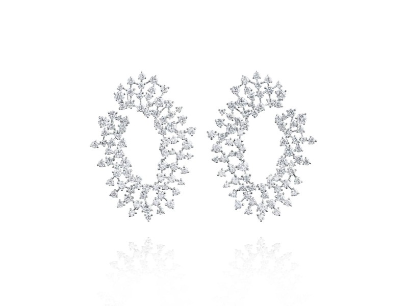 Earrings, 18-carat white gold with diamonds
