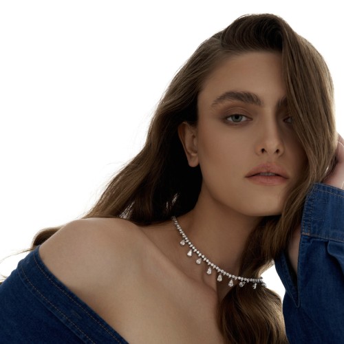 Necklace, 18-carat white gold with diamonds Necklace, 18-carat white gold with diamonds