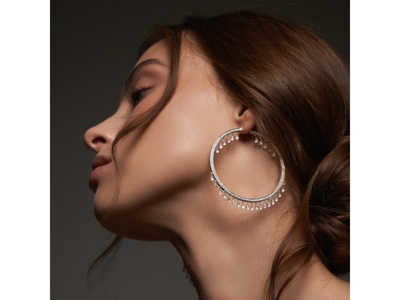 Earrings, 18-carat white gold with diamonds