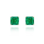 Earrings, 18-carat yellow gold with emeralds