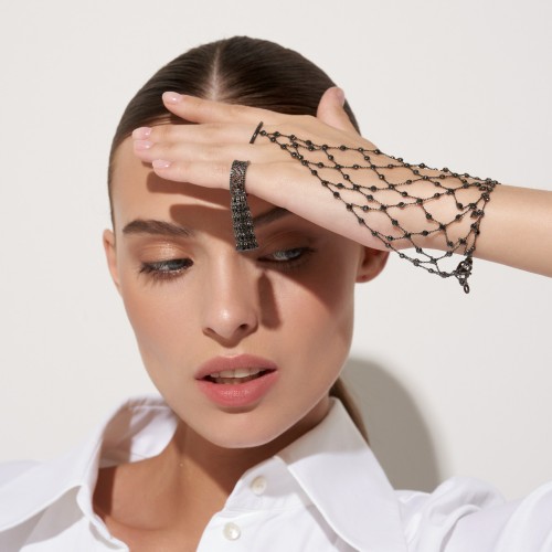 Diamond glove, 18k black gold with diamonds Diamond glove, 18k black gold with diamonds