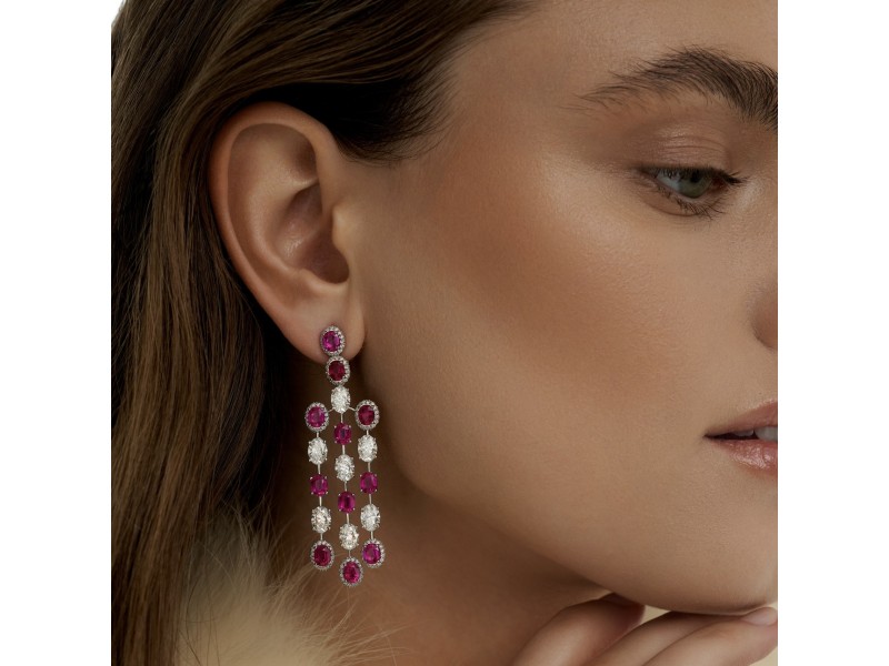Earrings, 18-carat white gold with diamonds and rubies