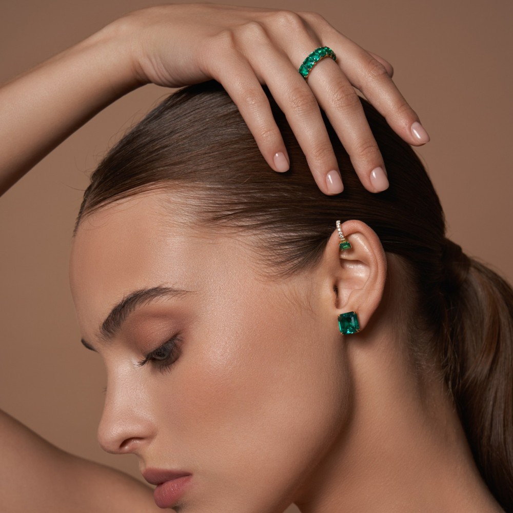 Серьги Кафф, Желтое золото 750 пробы с желтыми бриллиантами и изумрудами