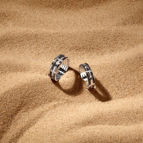 Ring 18-carat White gold with diamonds Ring 18-carat White gold with diamonds