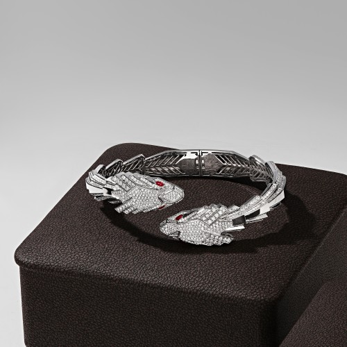 Bracelete, 18-carat white gold with diamonds Bracelete, 18-carat white gold with diamonds