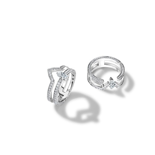 Ring, 18-carat white gold with diamonds Ring, 18-carat white gold with diamonds