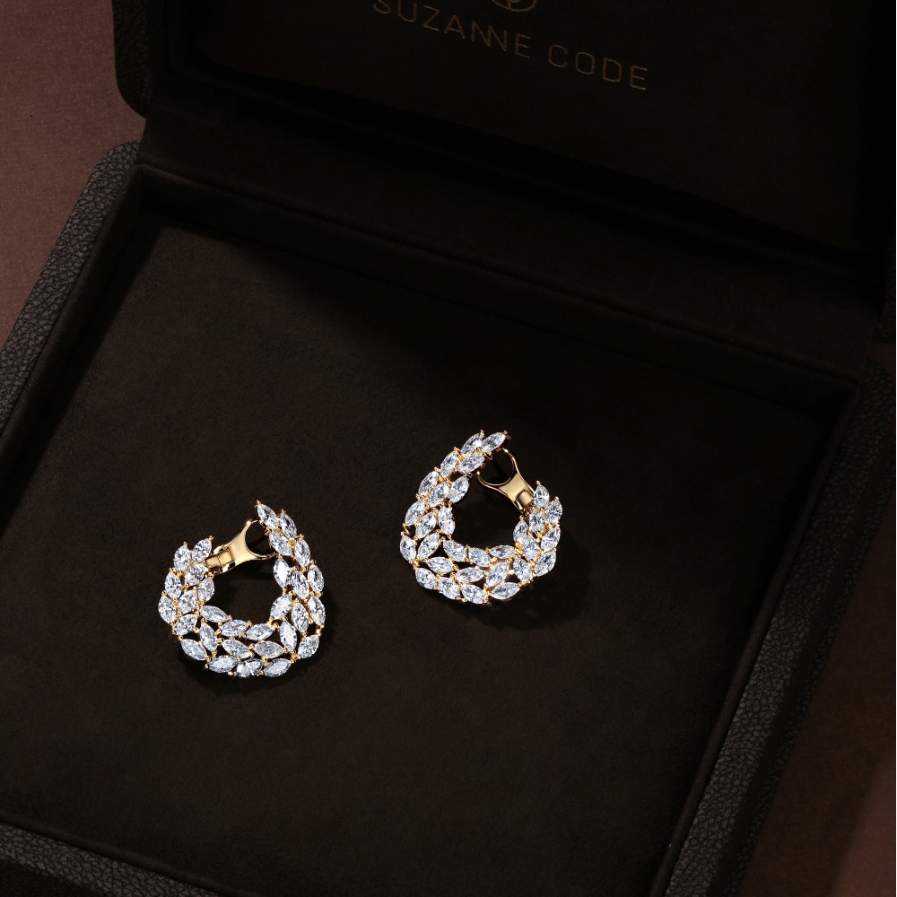 Серьги, Желтое золото 750 пробы с бриллиантами