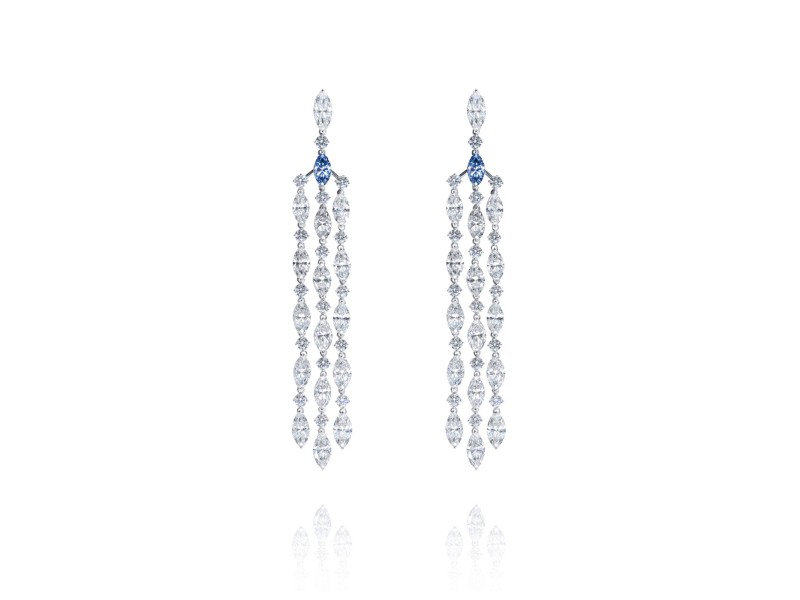 Earrings, 18-carat white gold with diamonds