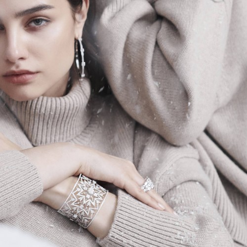 Bracelet, 18-carat white gold with diamonds