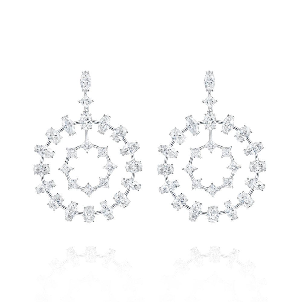 Earrings, 18-carat white gold with diamonds