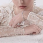 Bracelet, 18-carat white gold with diamonds