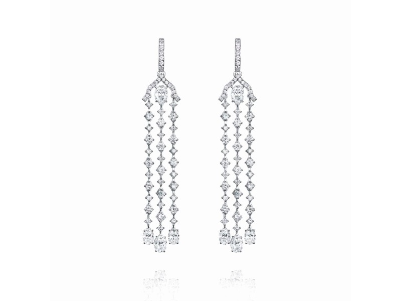 Earrings, 18-carat white gold with diamonds