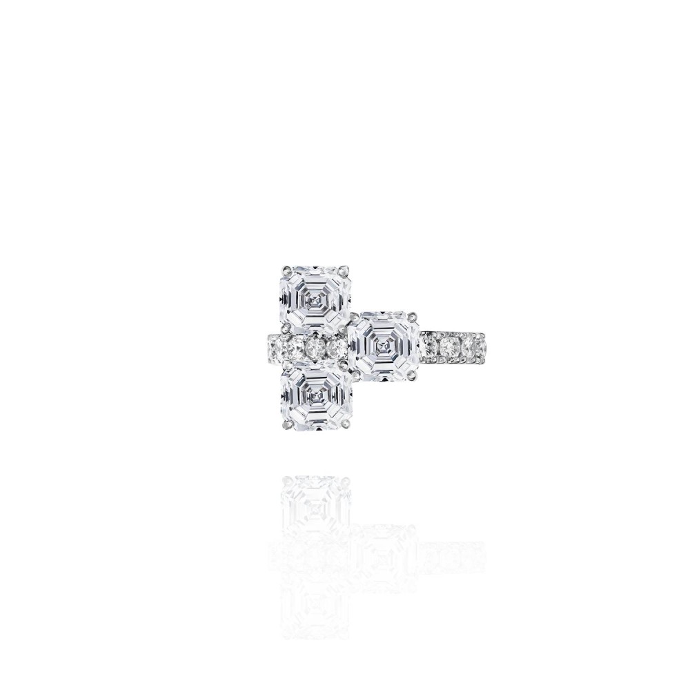 Kaff earring, 18-carat white gold with diamonds