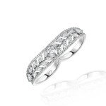 Ring, 18-carat white gold with diamonds