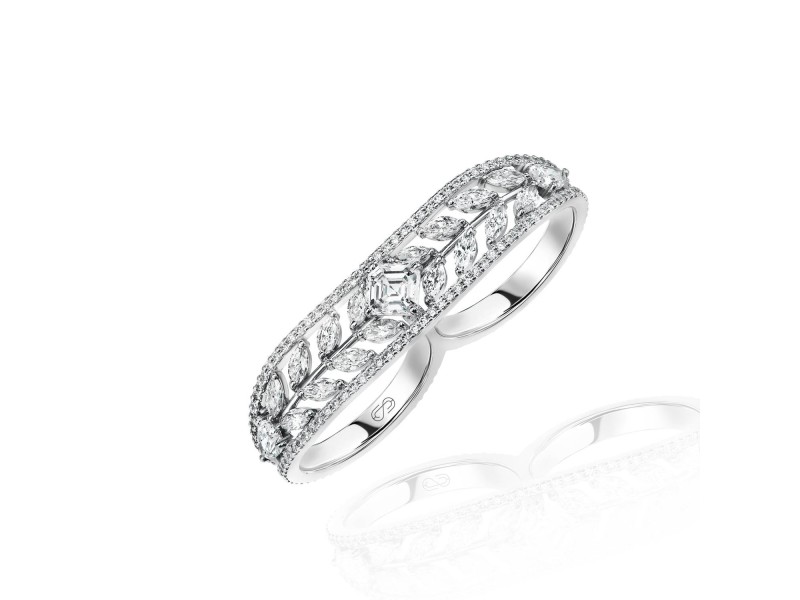 Ring, 18-carat white gold with diamonds