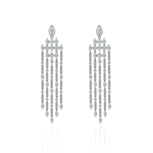 Earring, 18-carat white gold with diamonds Earring, 18-carat white gold with diamonds