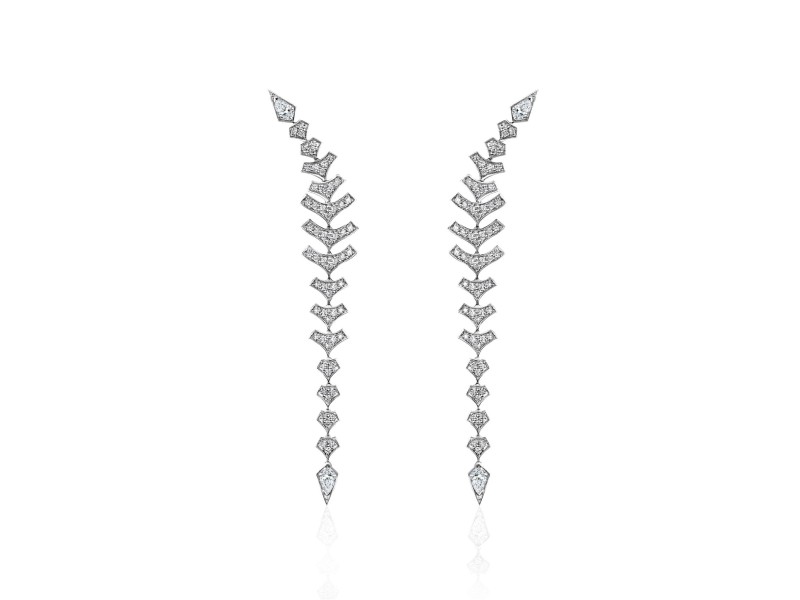 Earring, 18-carat white gold with diamonds