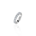 Ring, 18-carat white gold with diamonds