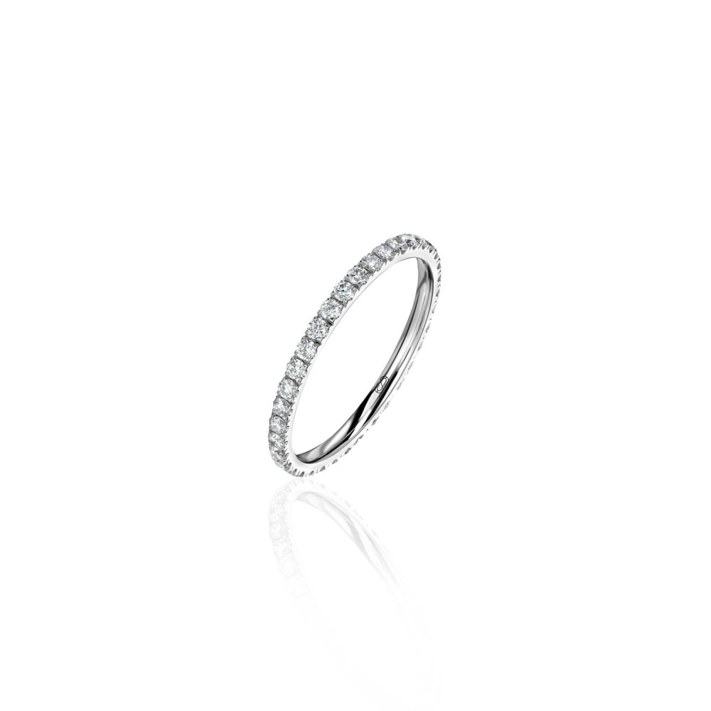 Wedding ring, 18-carat white gold with diamonds