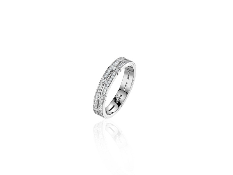 Ring, 18-carat white gold with diamonds
