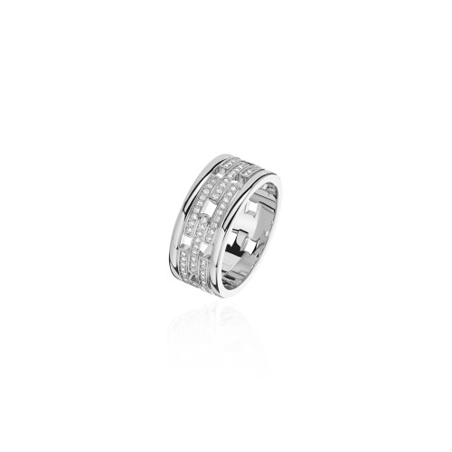 Ring, 18-carat white gold with diamonds Ring, 18-carat white gold with diamonds