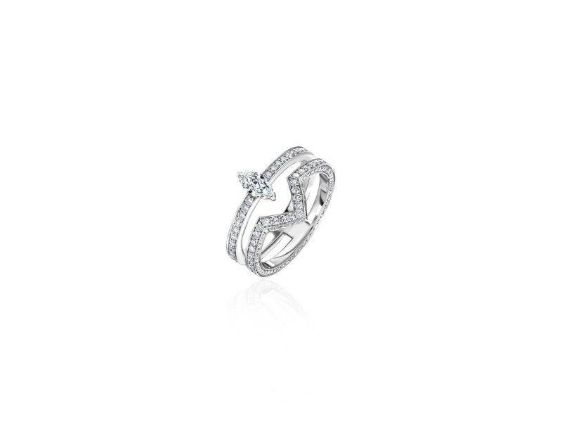Ring, 18-carat white gold with diamonds
