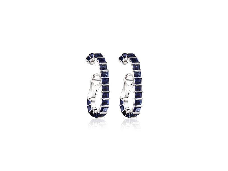 Earrings 18-carat white gold with saphire