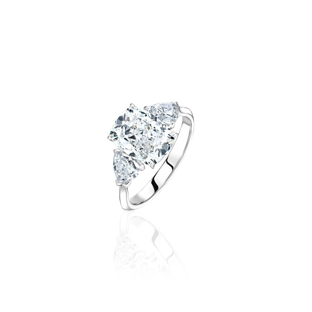 Ring 18-carat white gold with diamonds