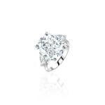 Ring 18-carat white gold with diamonds