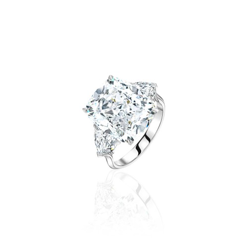 Ring 18-carat white gold with diamonds Ring 18-carat white gold with diamonds