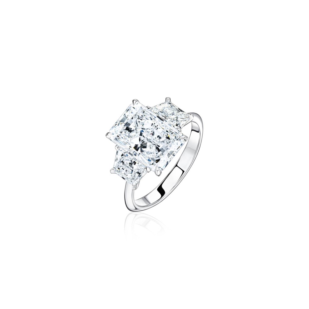 Ring 18-carat white gold with diamonds