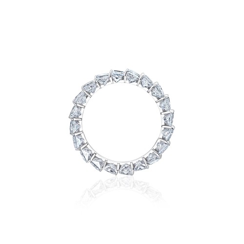 Ring 18-carat white gold with diamonds Ring 18-carat white gold with diamonds