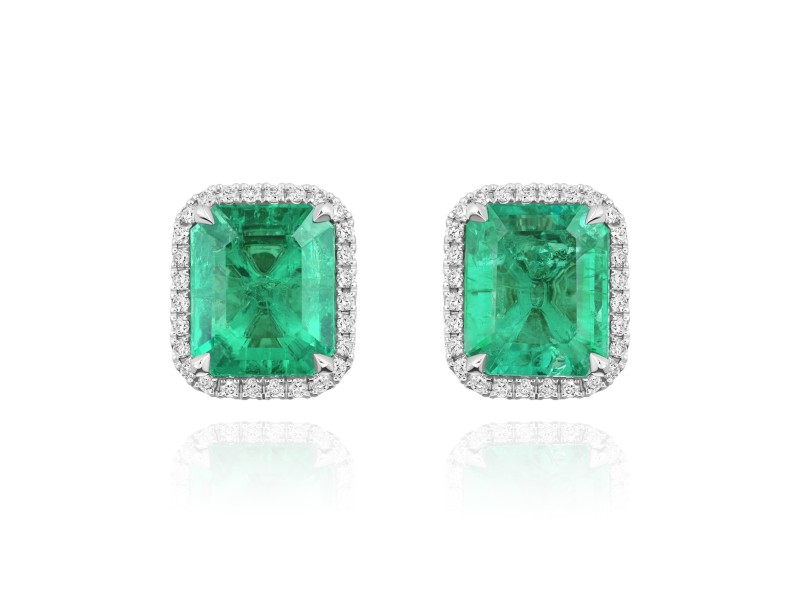 Earrings, 18-carat white gold with diamonds and emeralds