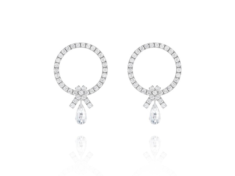 Earrings / Studs, 18-carat white gold with diamonds