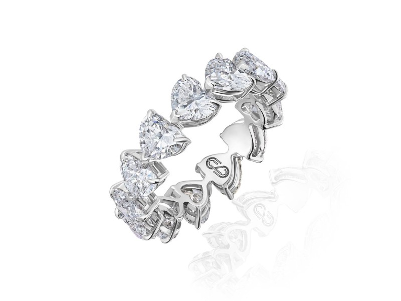 Ring, 18-carat white gold with diamonds