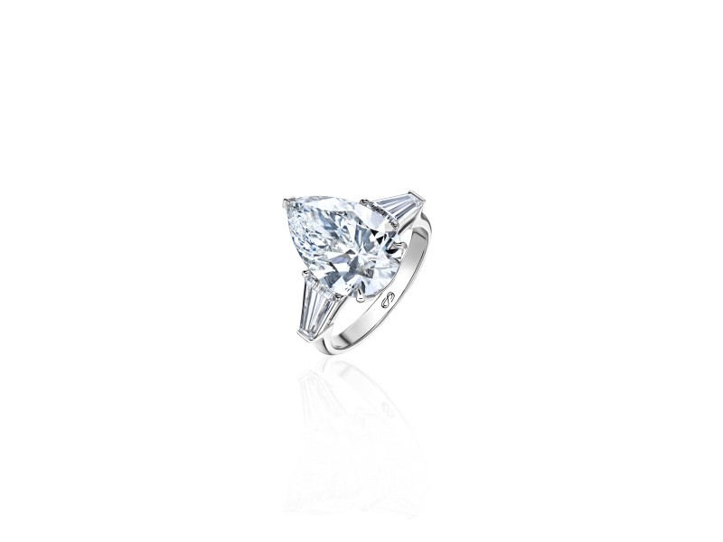 Ring 18-carat White gold with diamonds
