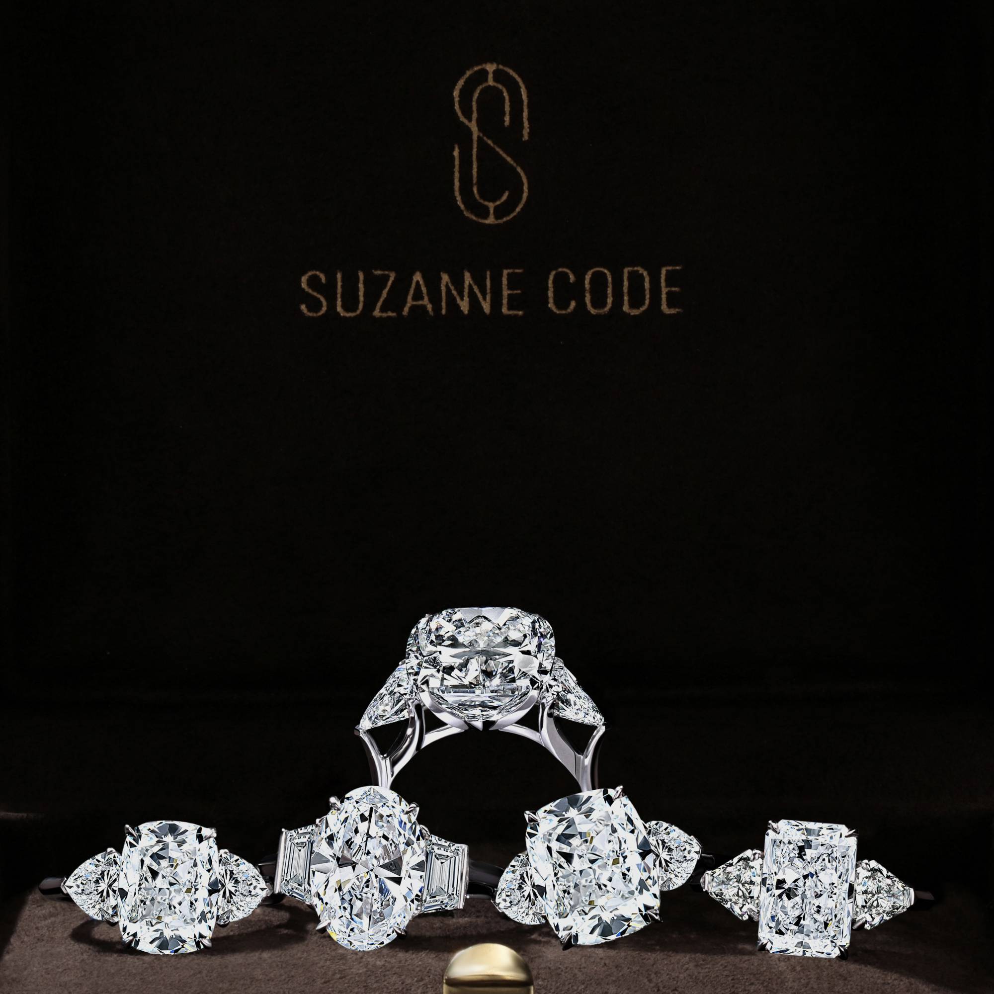 Кольца с открытым камнем